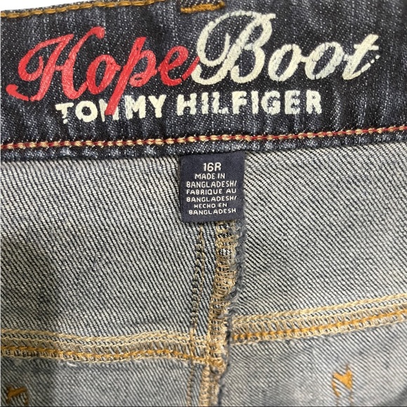 Tommy Hilfiger, bootcut jeans with very minor scuffing at bottom back. Size 16. - Picture 9 of 9